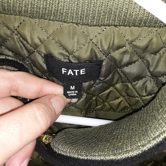 🌟 FATE rowen quilted vest from stitch fix - Picture 3 of 5